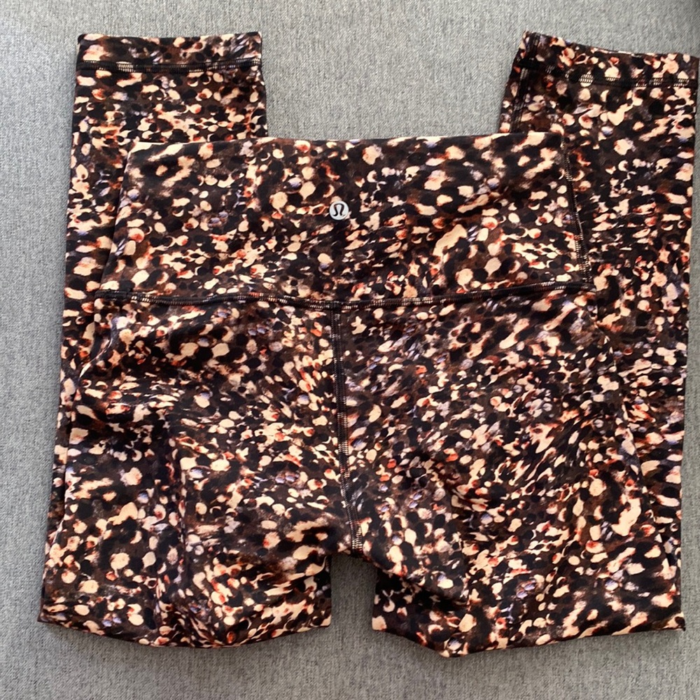 Lululemon Wunder Train High-Rise Crop 21"